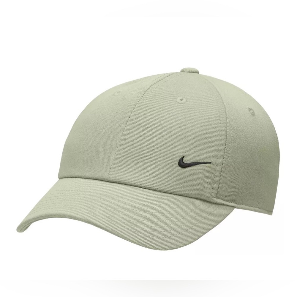 NWT Nike Club Unstructured Curved
Bill Cap Oil Green with Black logo SZ L/XL